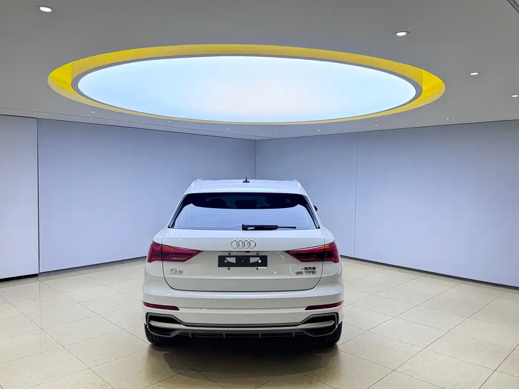 Audi Q3 35 TFSI Fashion Dynamic