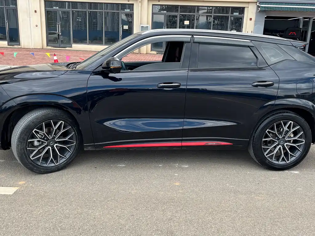 Changan Oshan Z6 Blue Whale 1.5 T DCT Smart Cool