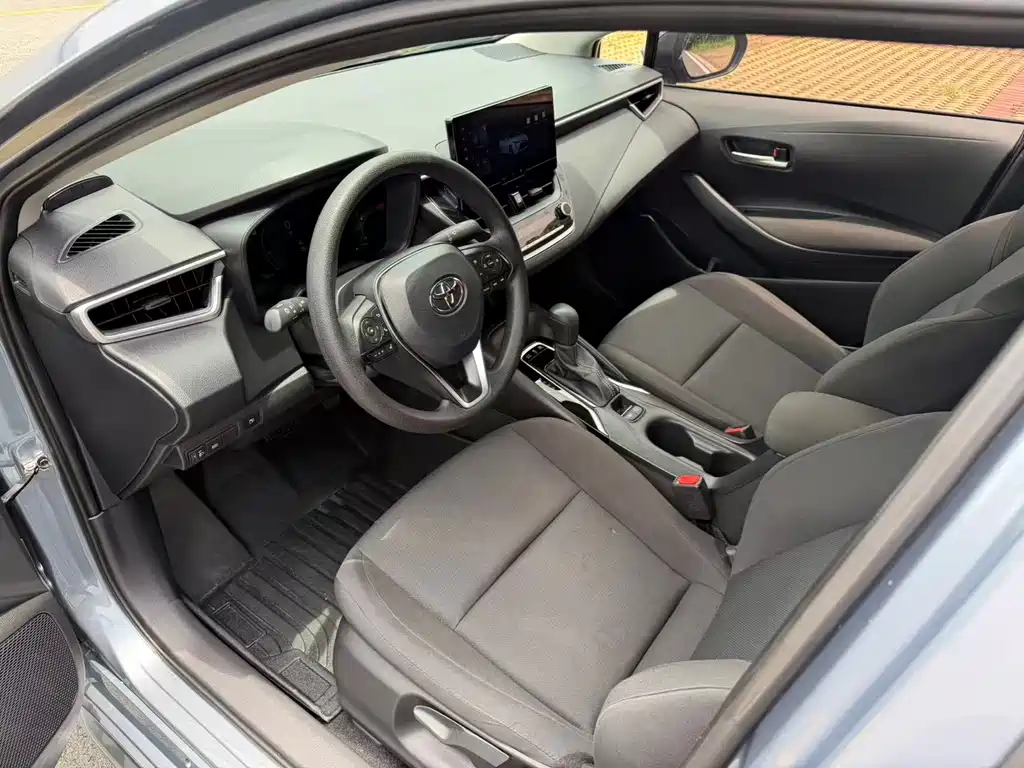 Levin Smart e-Hybrid Dual Engine 1.8 L Leading