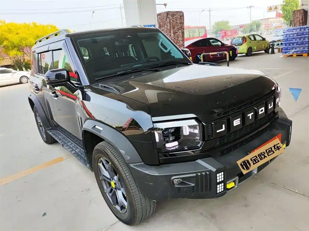 Jetour Traveller 2.0 T 4 WD Cross PRO