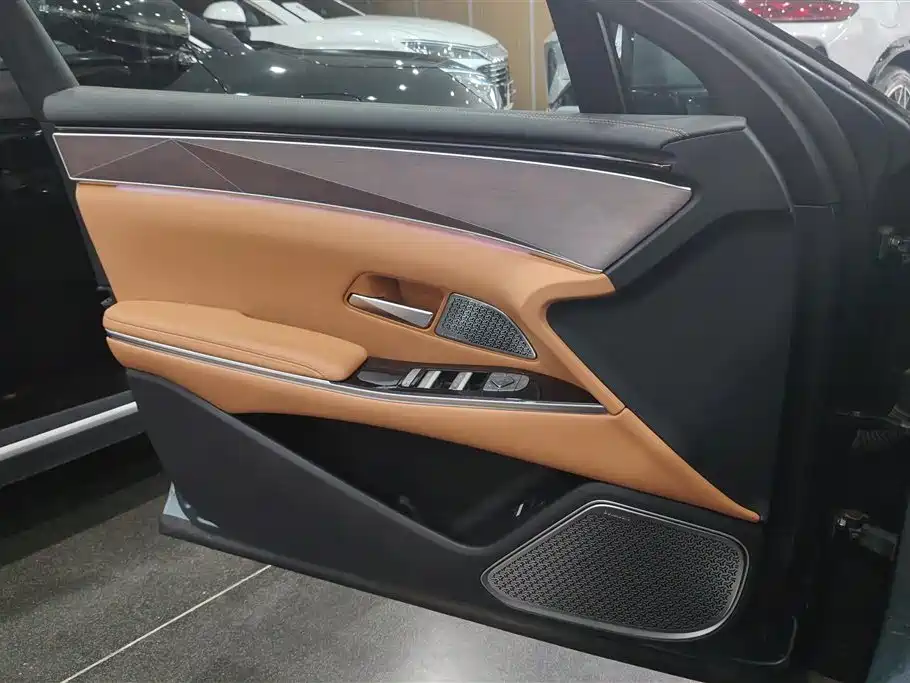 Han L DM-p 4 WD Lidar Flagship