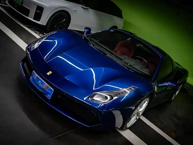 Ferrari 488 488 Spider