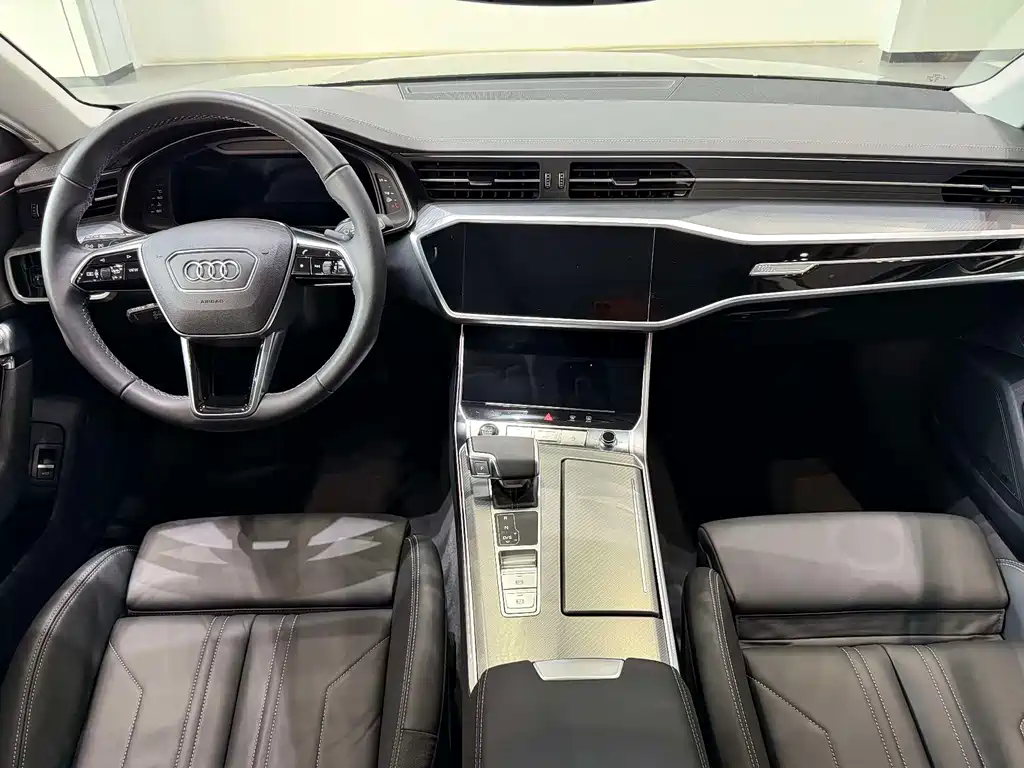 Audi A7 45 TFSI Select
