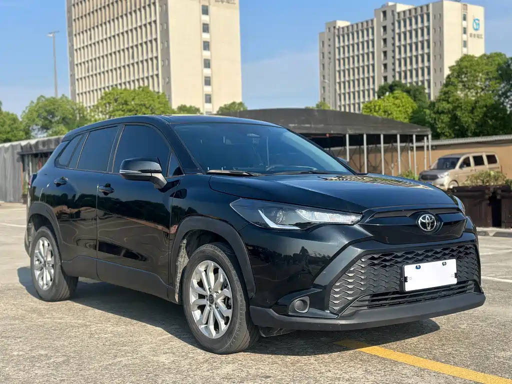 Frontlander 2.0 L CVT Leading