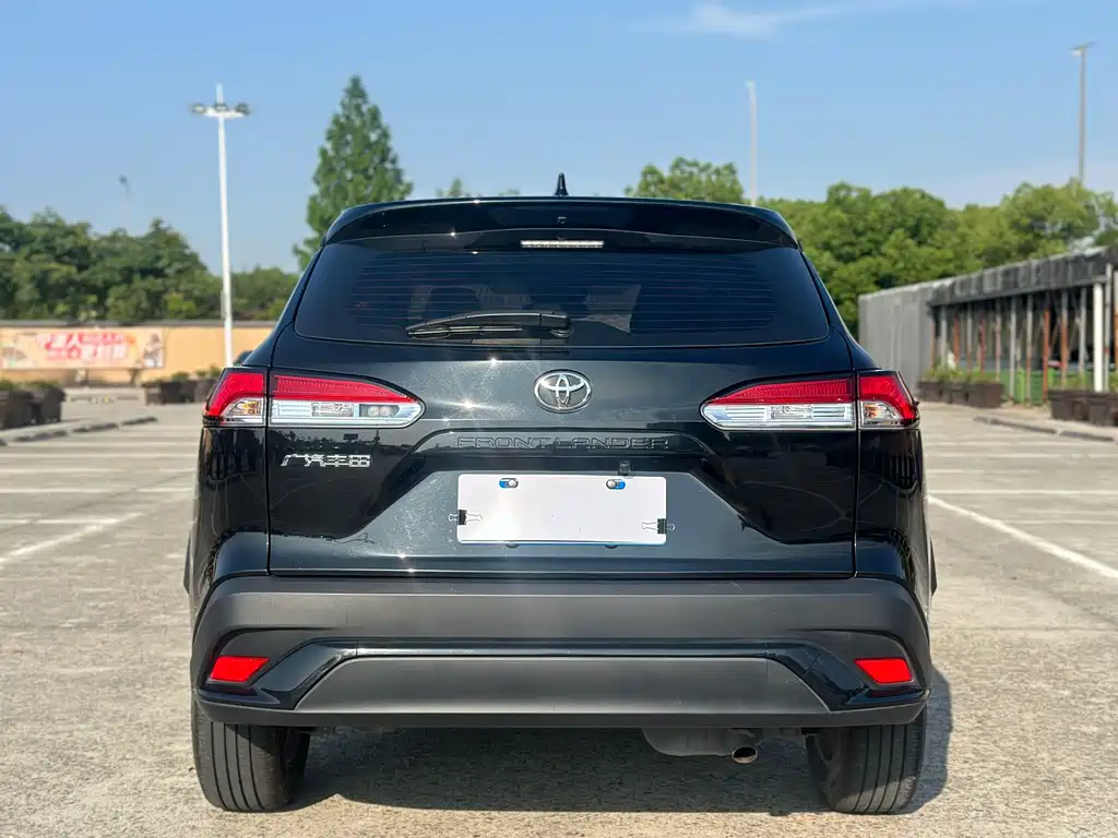 Frontlander 2.0 L CVT Leading