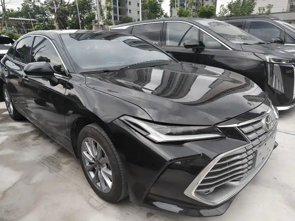 Avalon 2.0 L Luxury