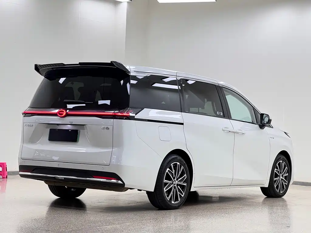 Trumpchi E8 NEV 传祺E8 PHEV 2024款 150 km MAX