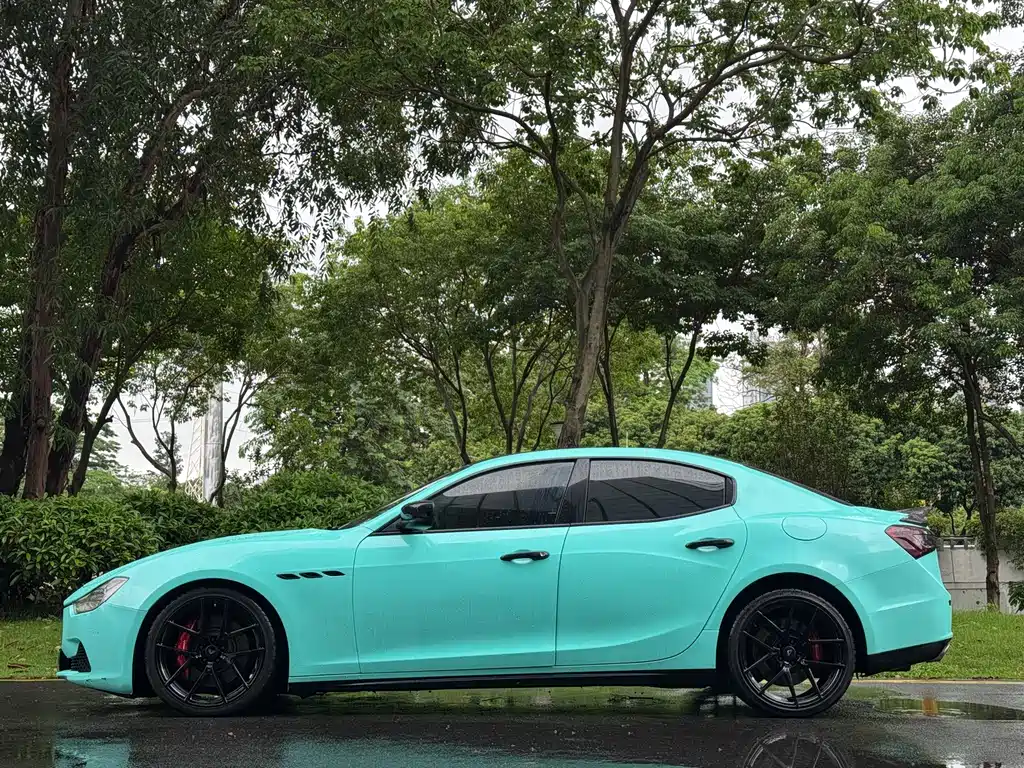 Ghibli 3.0 T Standard