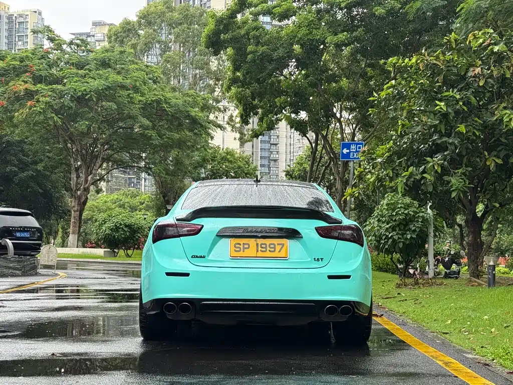 Ghibli 3.0 T Standard