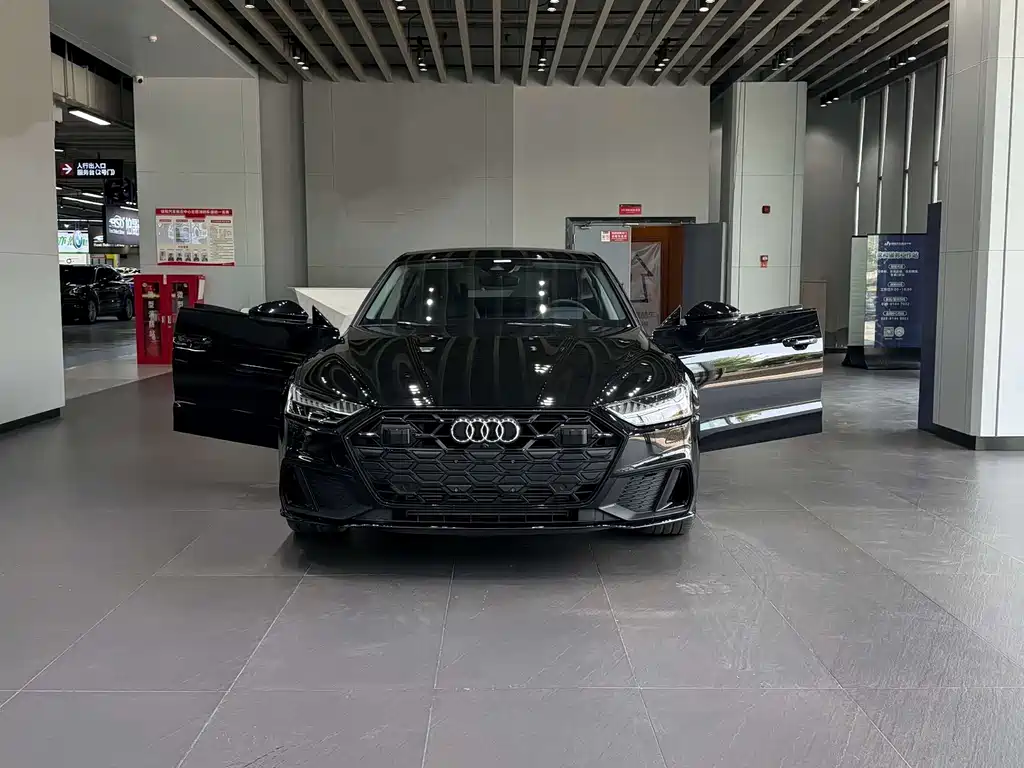 Audi A7 45 TFSI Select
