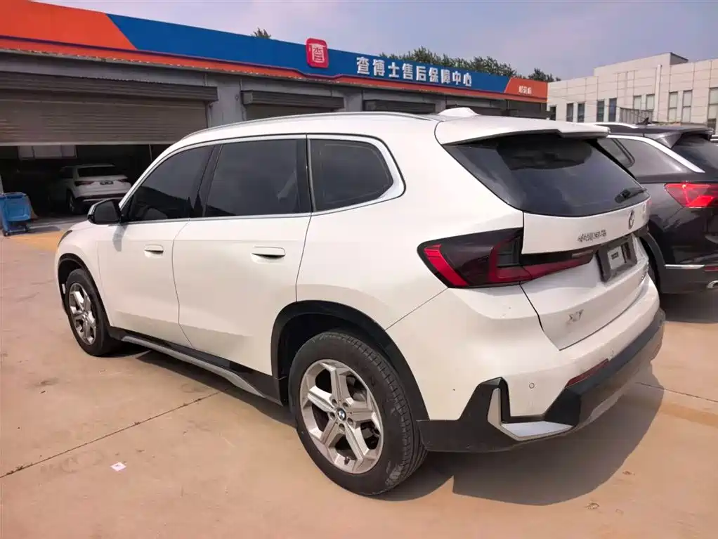 BMW X1 sDrive20 Li X Design Package
