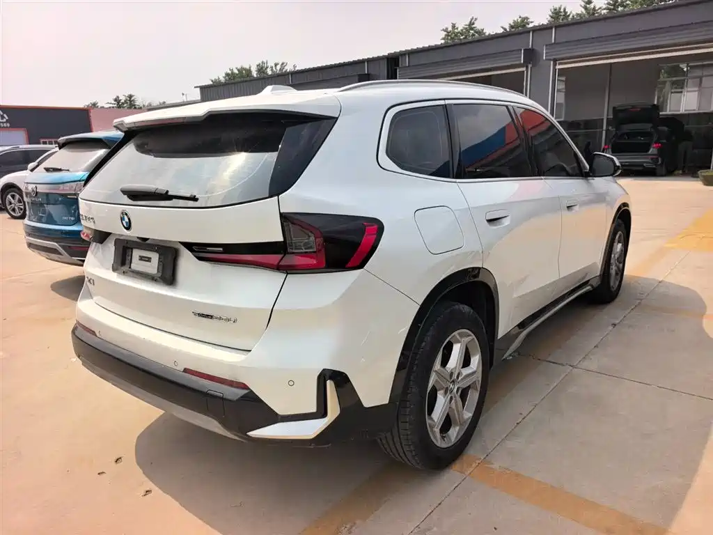 BMW X1 sDrive20 Li X Design Package