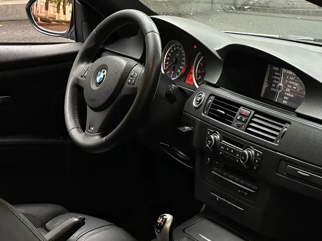 BMW M3 M3 2-door Carbon Fiber Roof