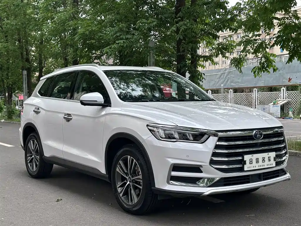 Song Pro 1.5 T Auto Luxury