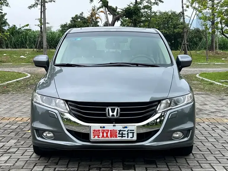 Honda Odyssey 2.4 L Luxury