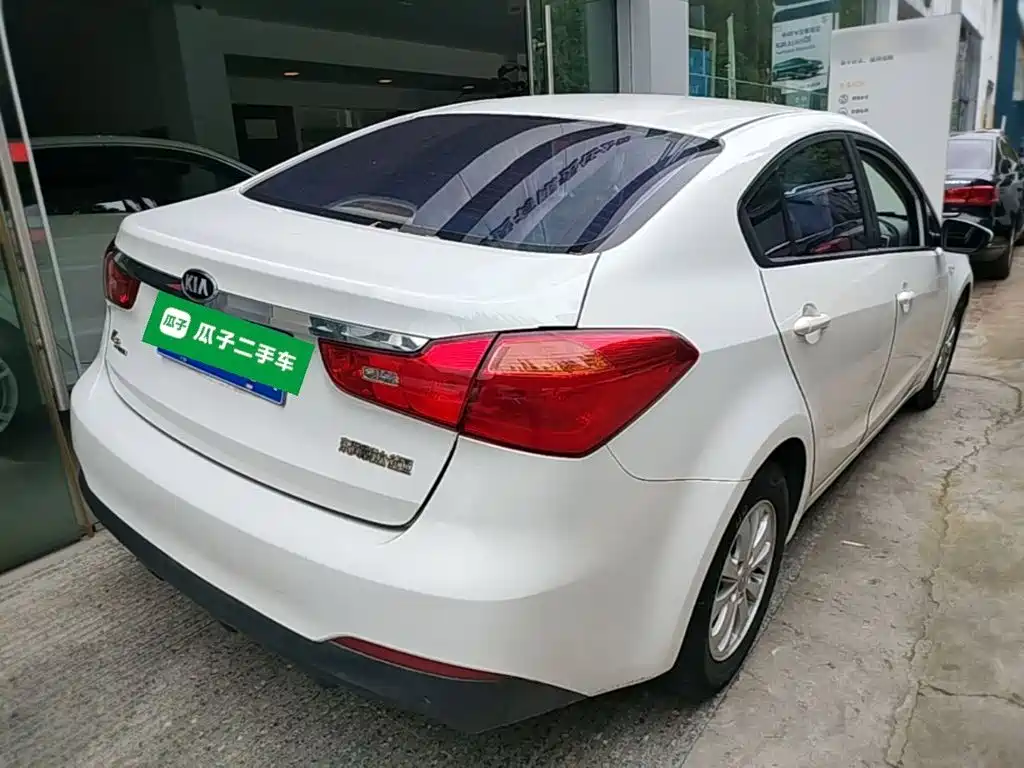 Kia K3 1.6 L Manual GL