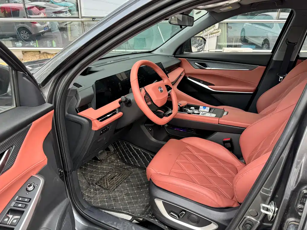 Changan CS75 PLUS 3 rd Gen 1.5 T Auto Navigator