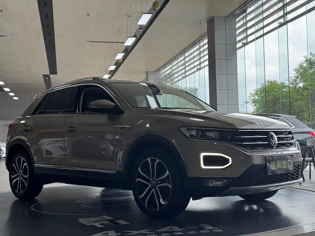 T-ROC 280 TSI DSG 2 WD Comfort Enjoyment PLUS
