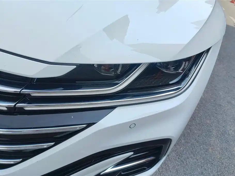 VW CC 一汽-大众CC 2026款 3000万辆甄选款 380 TSI 夺目