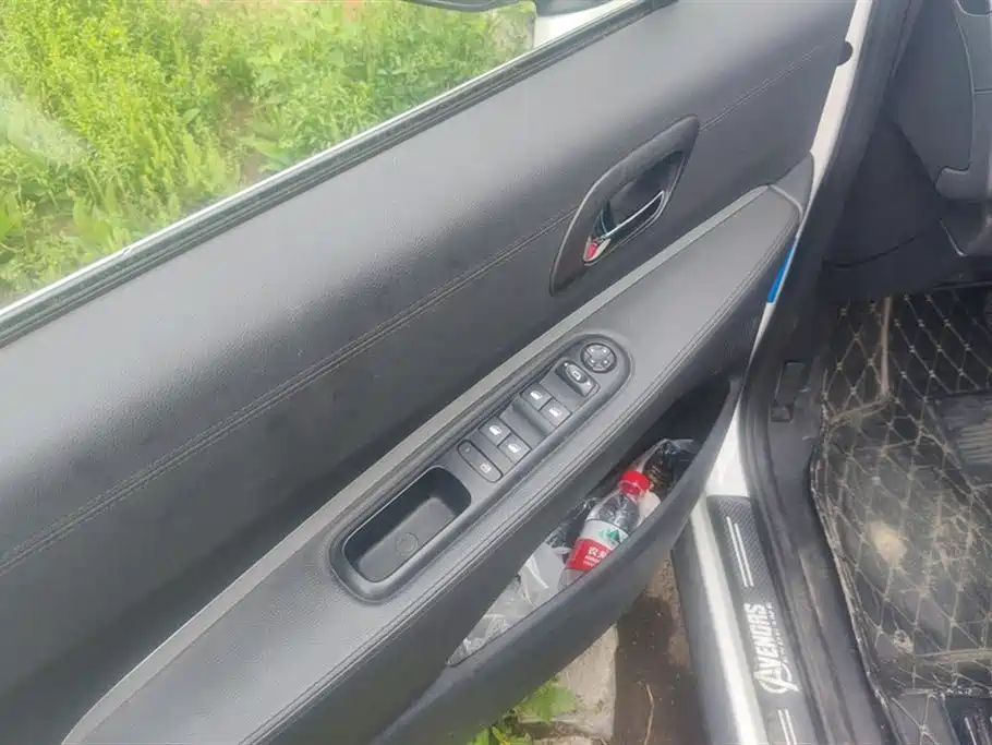 Peugeot 3008 2.0 L Auto Classic