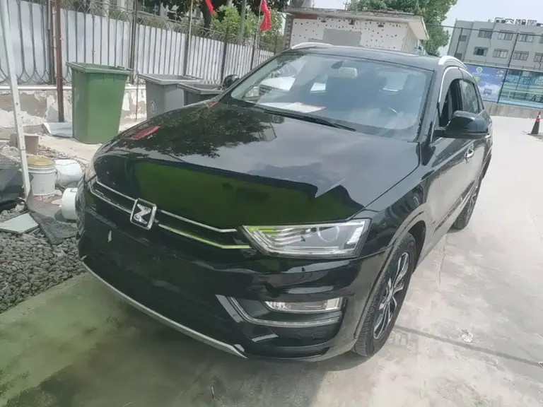 Zotye SR7 众泰SR7 2016款 1.5 T CVT魔方之心版 国V