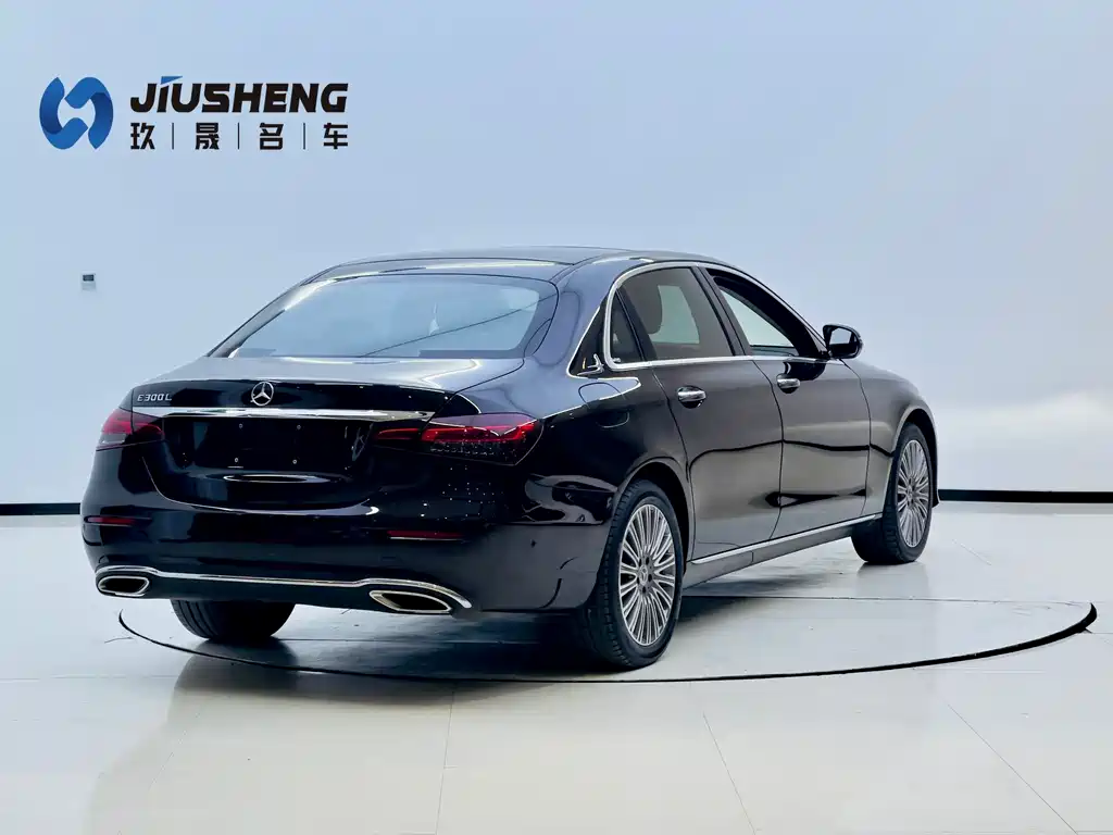 Mercedes-Benz E-Class Facelift E 300 L Luxury