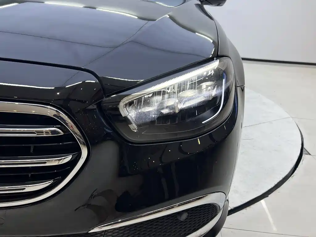 Mercedes-Benz E-Class Facelift E 300 L Luxury