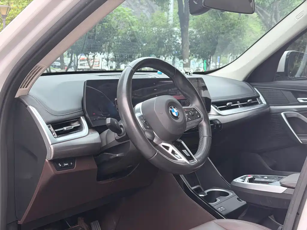 BMW X1 sDrive25 Li M Sport Package