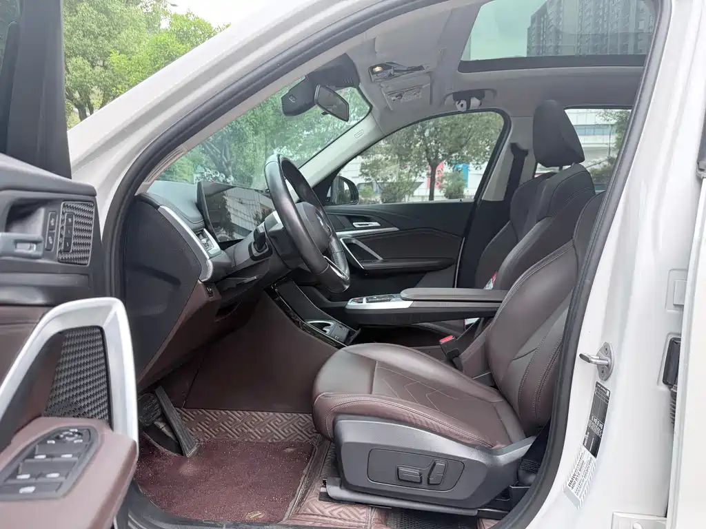 BMW X1 sDrive25 Li M Sport Package