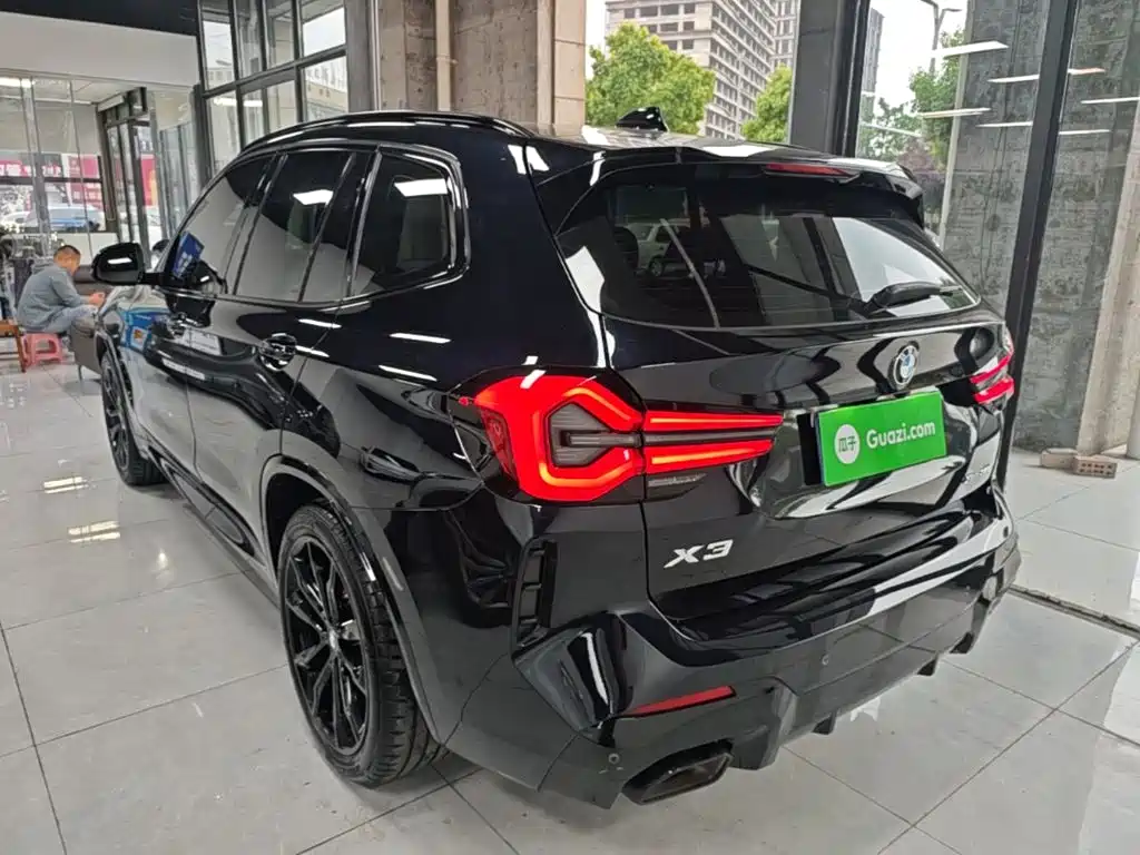 BMW X3 Facelift xDrive30 i Leading M Night Package