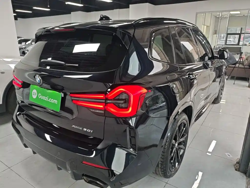 BMW X3 Facelift xDrive30 i Leading M Night Package