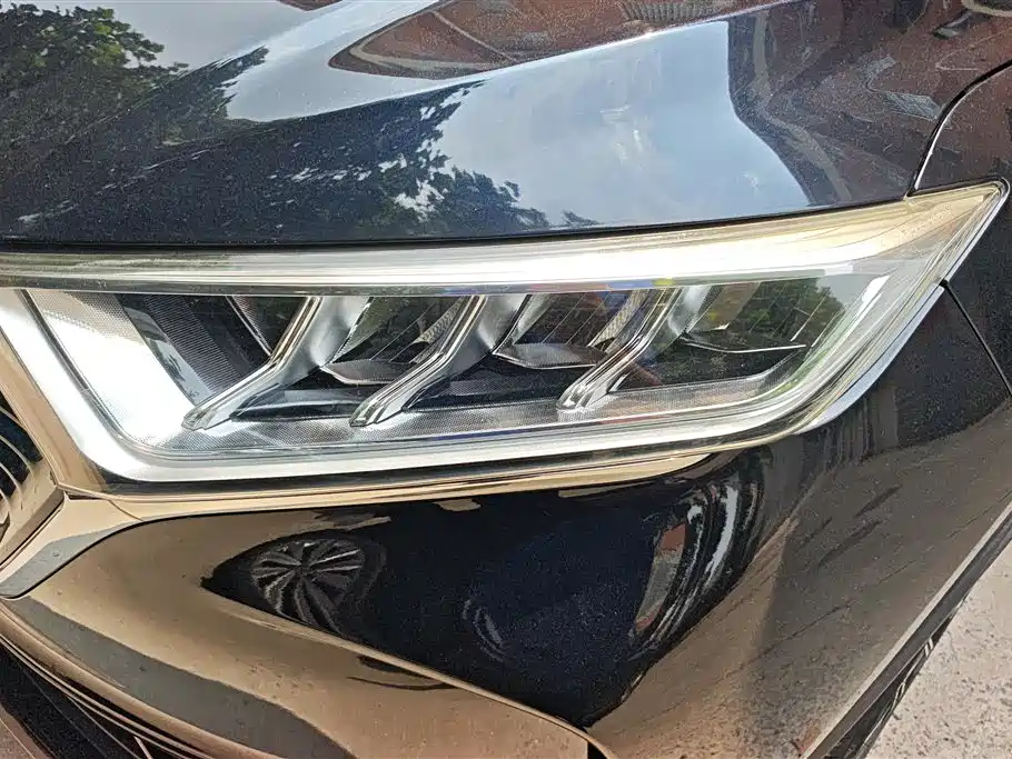 Changan Oshan X7 长安欧尚X7 2020款 1.5 T 人脸识别全自动泊车太空逍遥版