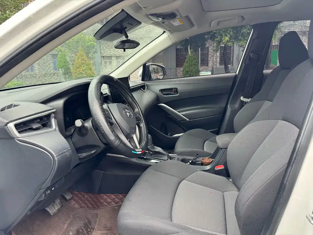 Frontlander 2.0 L CVT Leading