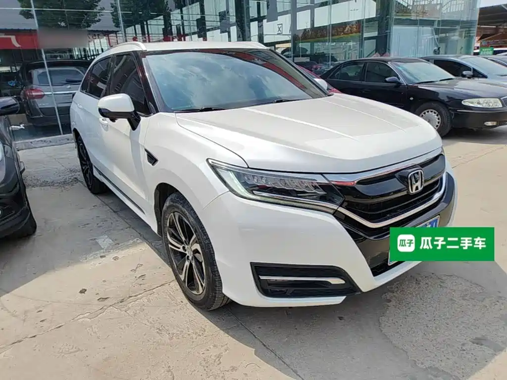 Honda UR-V 370 TURBO 4 WD Premium CN-V