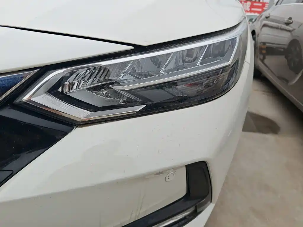 Sylphy 1.6 L XL CVT Joy