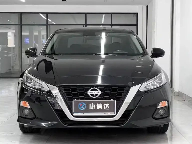 Nissan Teana Facelift 2.0 L XL Comfort