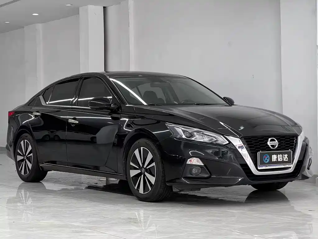 Teana Facelift 2.0 L XL Comfort