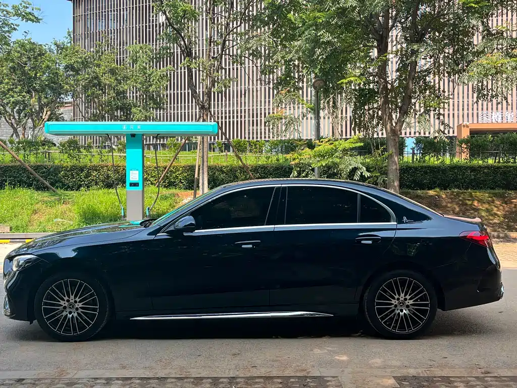 Mercedes-Benz C-Class Facelift III C 260 L Sport