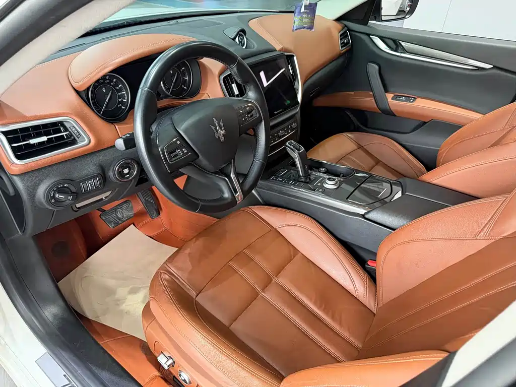 Ghibli Ghibli 2021款 3.0 T GranSport