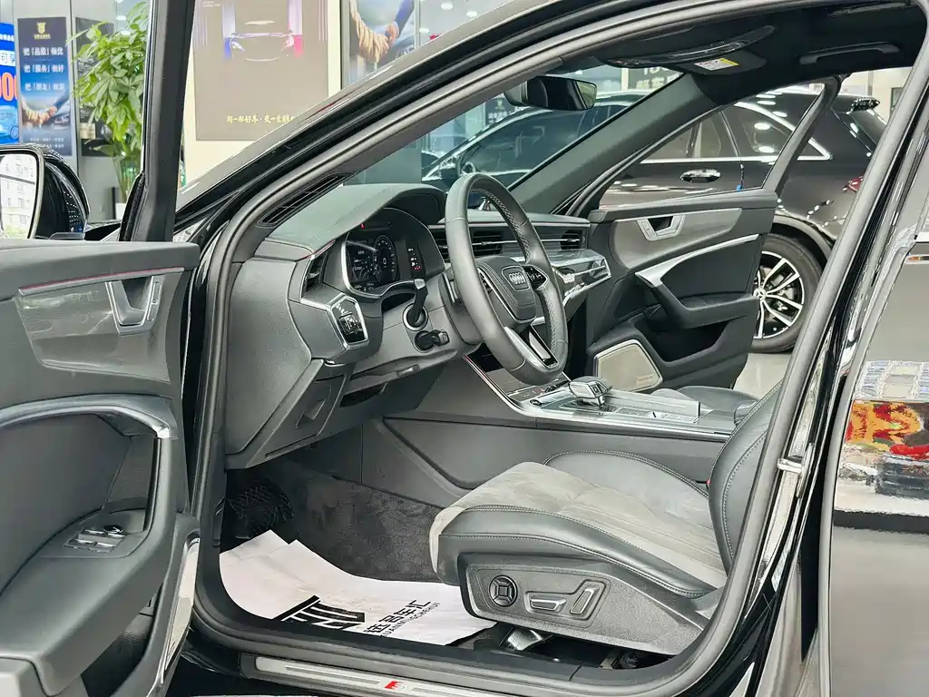 Audi A6 L 45 TFSI Select Dynamic