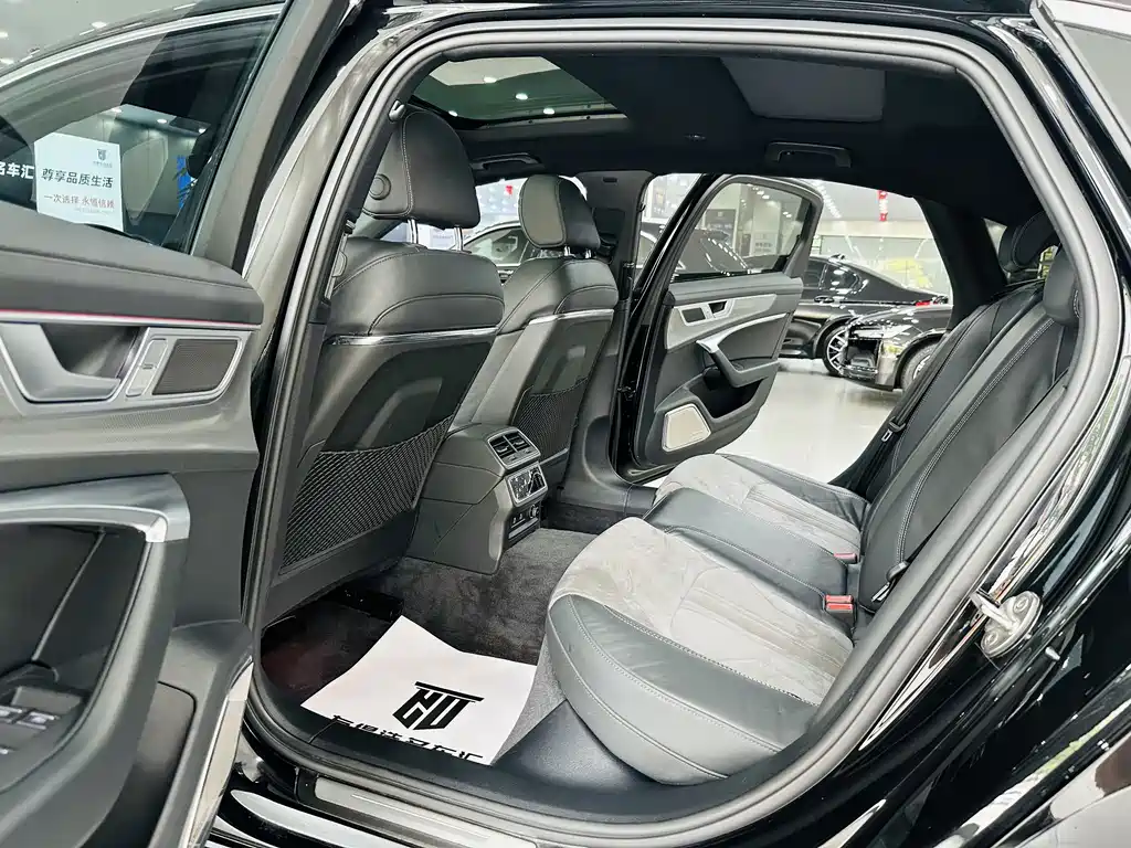 Audi A6 L 45 TFSI Select Dynamic