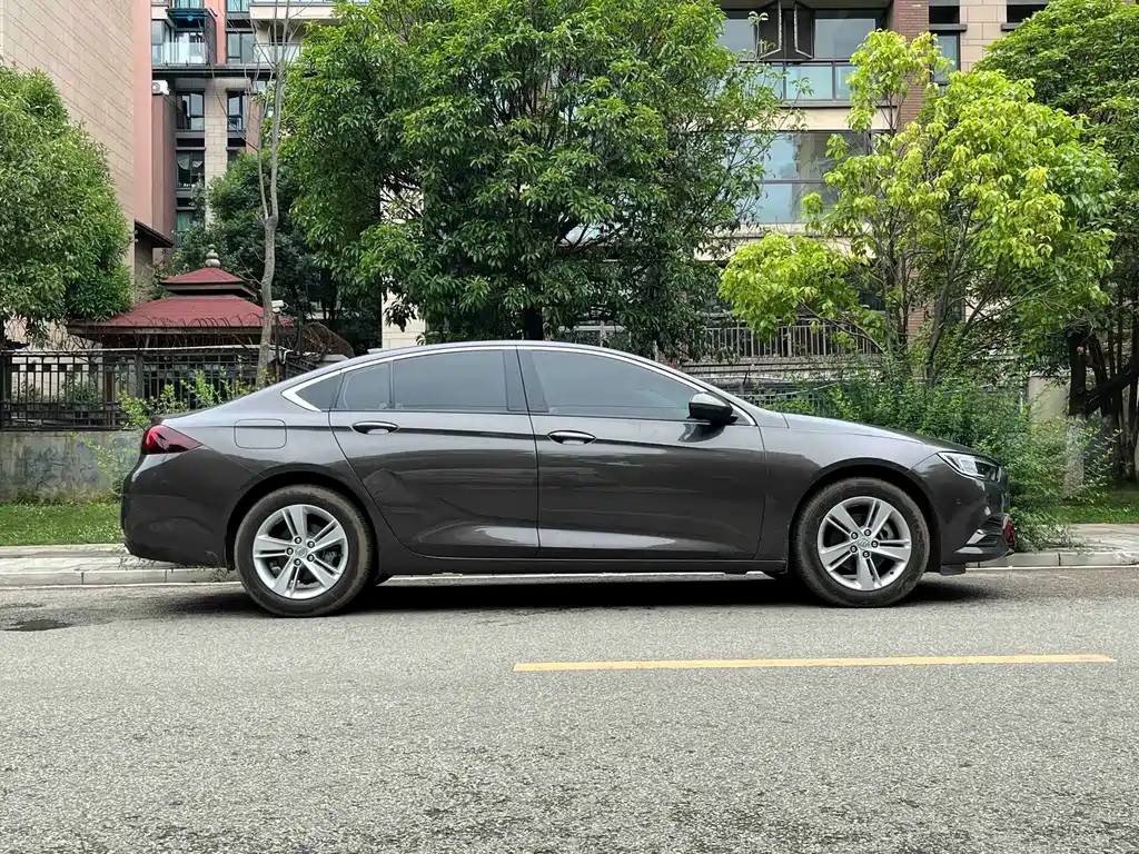 Regal 20 T Luxury CN-V