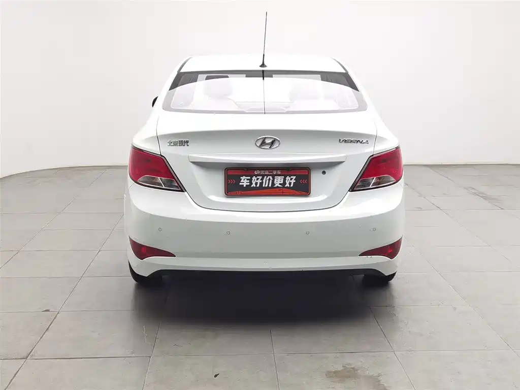 Accent 1.4 L Manual Intelligent GLS