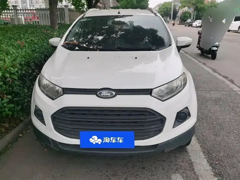 Ford EcoSport 1.5 L Manual Style