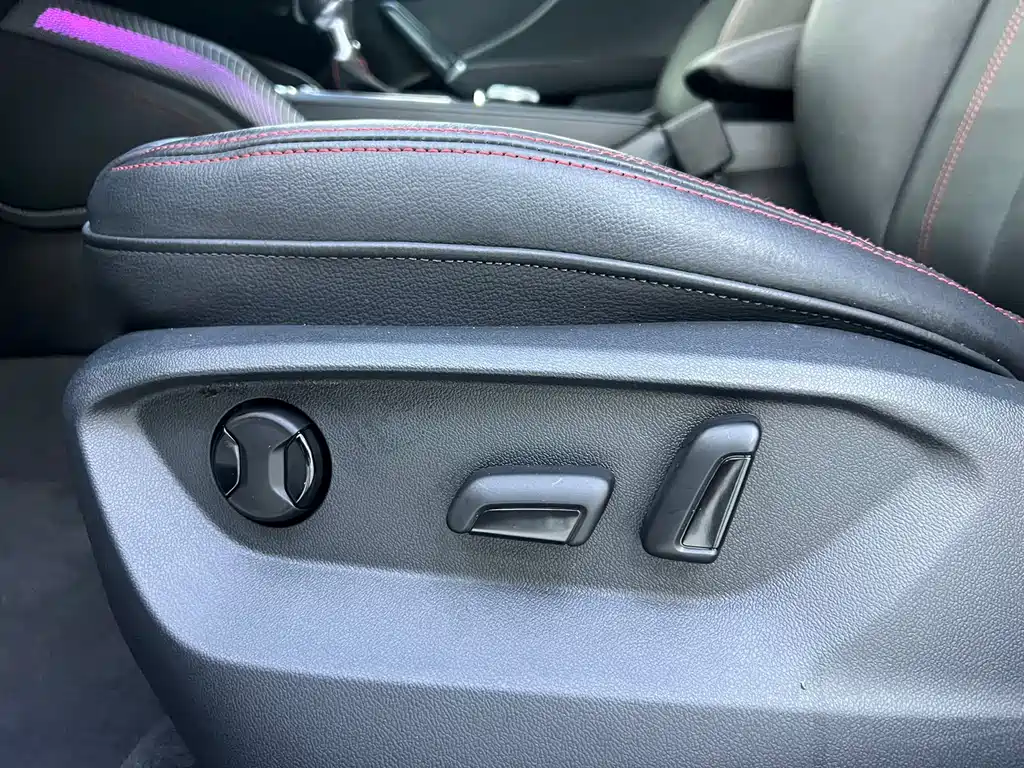 Audi Q2 L 35 TFSI Fashion Dynamic