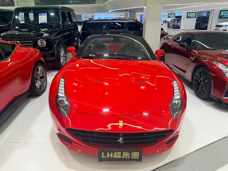 Ferrari California T 3.9 T Standard