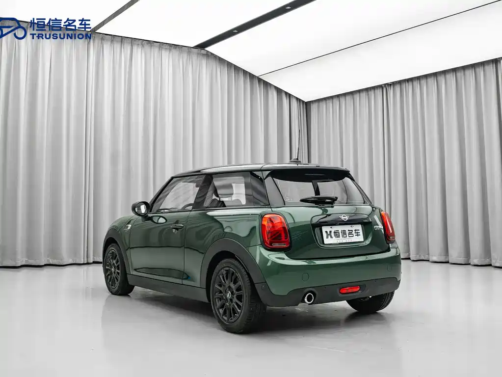 MINI 1.5 T COOPER Classic