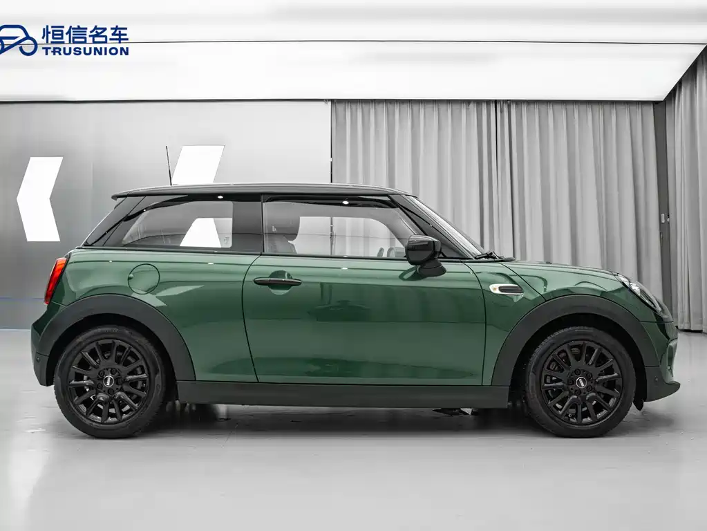 MINI 1.5 T COOPER Classic