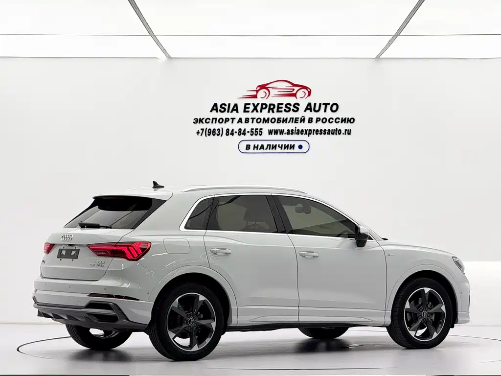 Audi Q3 35 TFSI Fashion Dynamic (1.4 T)