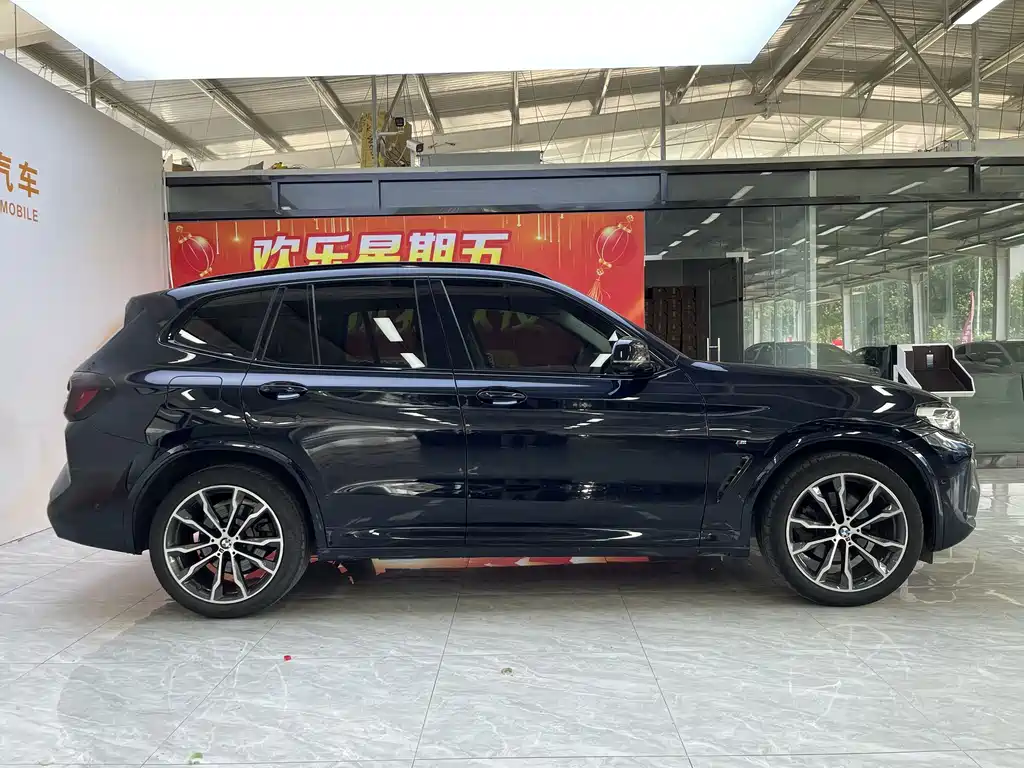 BMW X3 Facelift xDrive30 i Leading M Night Package